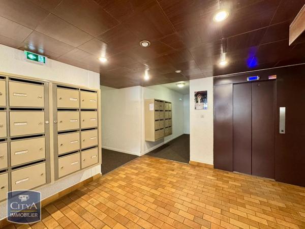 Appartement à louer 2 pièces 40.2m² Nancy (54000)