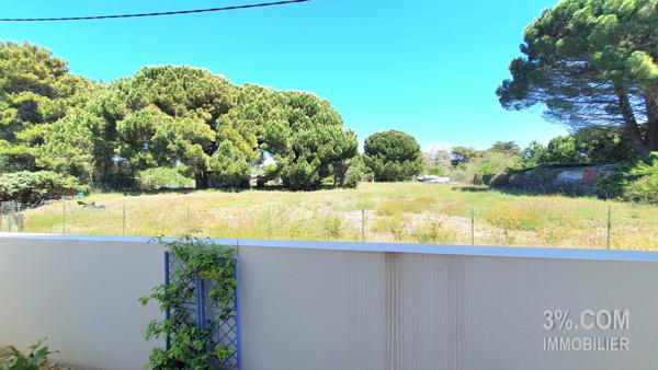 VILLA D'ARCHITECTE A MOINS DE 100 METRES DES PLAGES Vias Plage (34450)