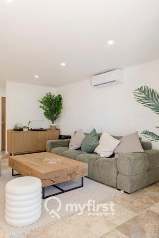 Toulon (83200) Appartement contemporain avec piscine et tennis.