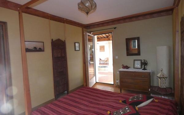 Maison à vendre    7 pièces •  Aups