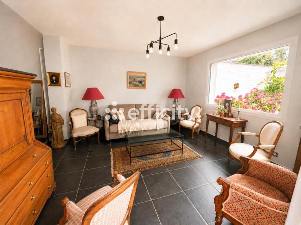 Maison
         5 pièces
        - 96 m² Exclusivité 326 800 € *