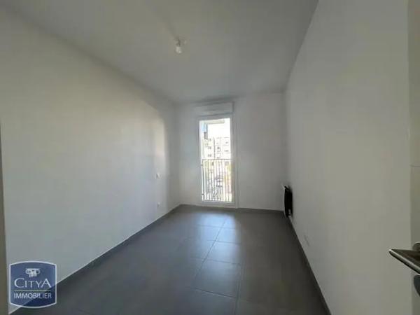 Appartement à louer 4 pièces 85.71m²