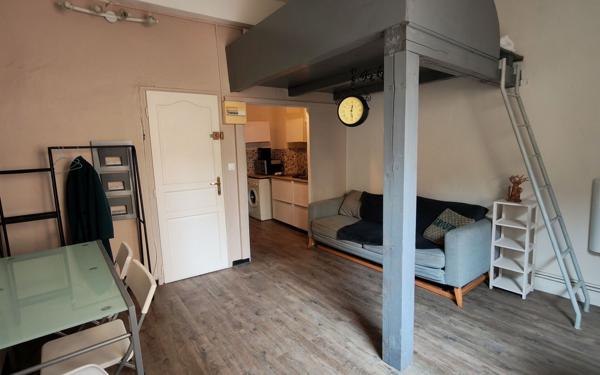 Appartement à louer    1 pièce •  Avignon