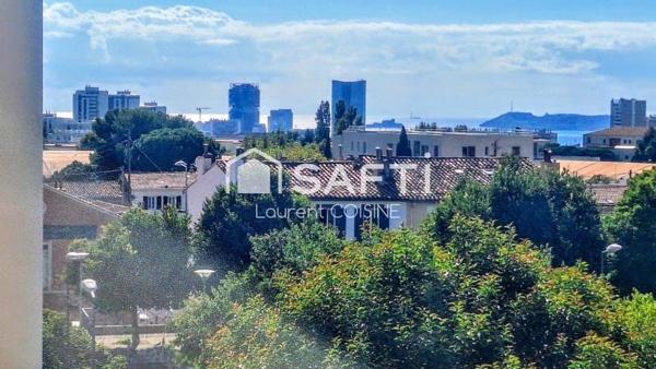 Appartement familial avec vue imprenable sur Notre Dame de la Garde-Grand T3 avec balcon et parking