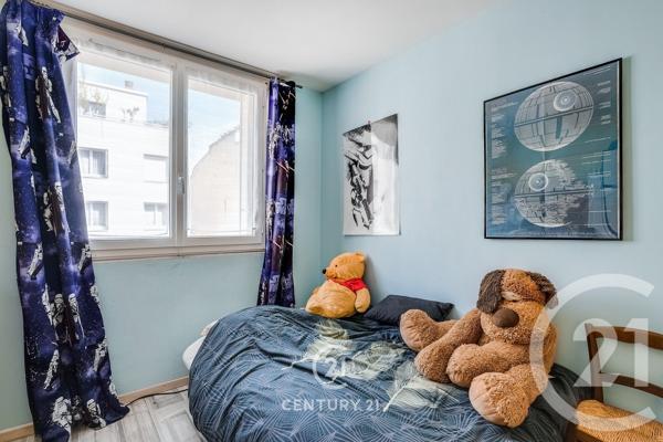 Appartement F4 à vendre  4 pièces - 68,31 m 2   PARIS  - 75015