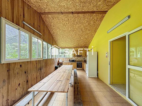 Ensemble immobilier touristique – Le Gîte des Cascades à Cilaos