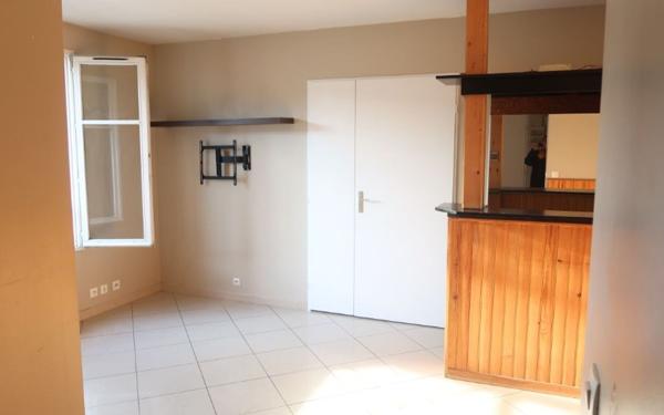 Appartement à louer    2 pièces • 40,61 m2 Villeparisis