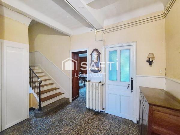 Maison 8 pièces 193 m²