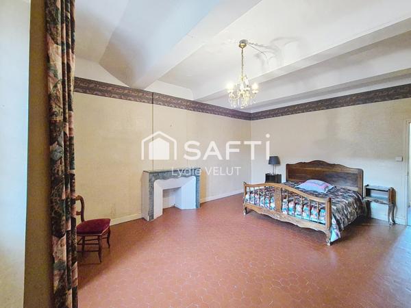 Maison 8 pièces 193 m²