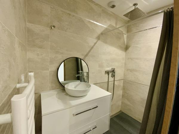 Beaulieu-sur-Oudon (53320) Maison a vendre avec 2000m2 de terrain.