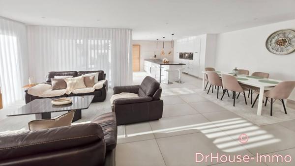 Maison à vendre 6 pièces de 180 m²