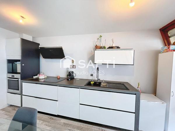 Duplex 104 m² de 4 pièces avec cave et parking