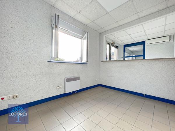 Location local commercial Cholet - 80 m² - 800 €/mois