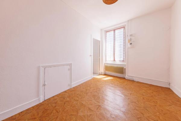 Maison à vendre 15 pièces 210m² Clermont-Ferrand (63000)