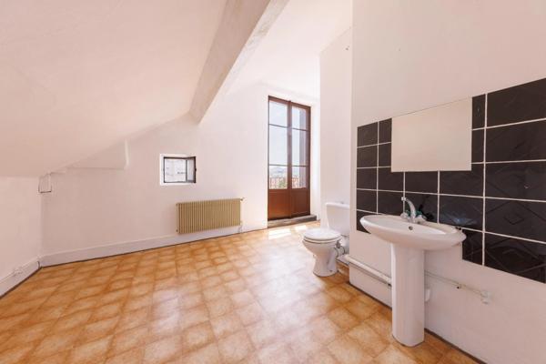 Maison à vendre 15 pièces 210m² Clermont-Ferrand (63000)