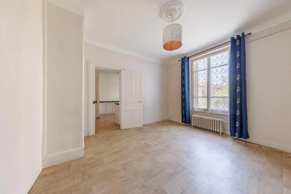 Maison à vendre 15 pièces 210m² Clermont-Ferrand (63000)