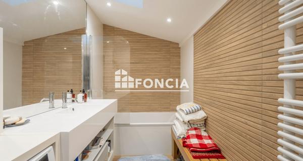 À vendre Maison 6 pièces 233 m² - Bordeaux 33200