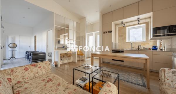 À vendre Maison 6 pièces 233 m² - Bordeaux 33200