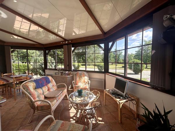 Maison à ROMORANTIN-LANTHENAY, 41200 - 10 pièces 214m²