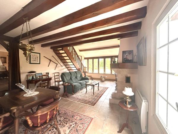 Maison à ROMORANTIN-LANTHENAY, 41200 - 10 pièces 214m²