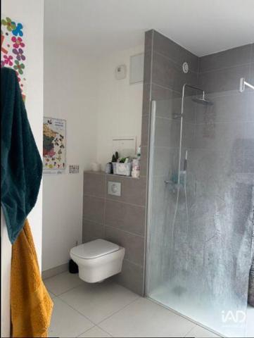 Location appartement 3 pièces 53 m² Puteaux