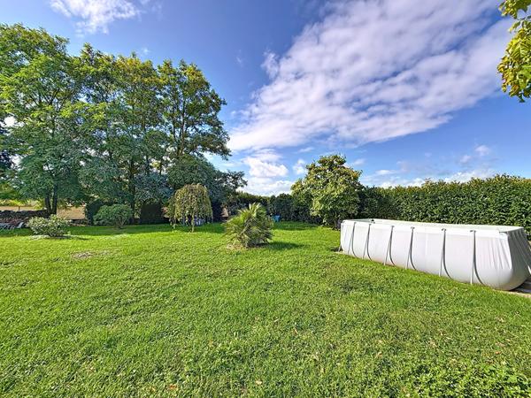 Maison Saint Jean De Niost 4 pièce(s) 100m2, 3 chambres, garage, terrain 1500m2