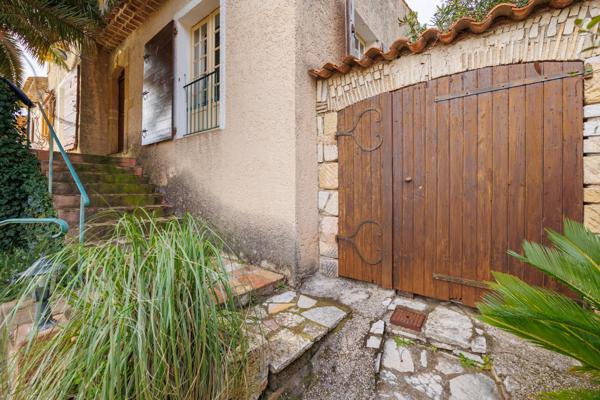 Cassis - Maison de caractère- 10P - 260M2 - Vue Cap Canaille et Mer