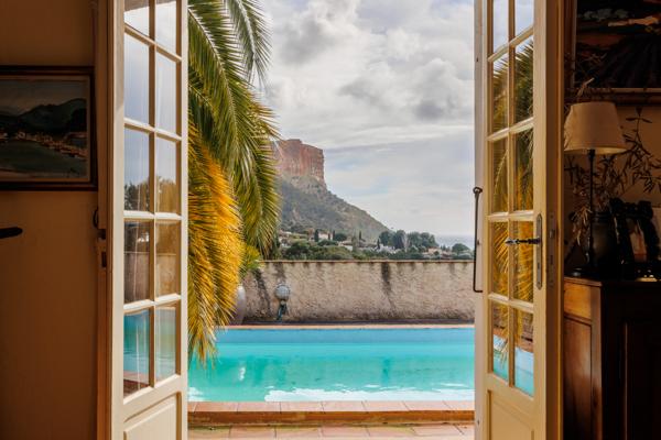 Cassis - Maison de caractère- 10P - 260M2 - Vue Cap Canaille et Mer