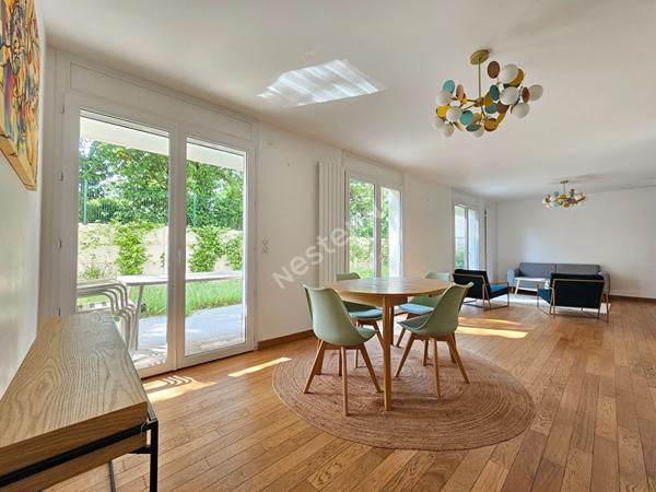 RARE : Puteaux, Quartier Colline / Appartement de 4 pièces de 101m² avec 90m² de Jardin et 20m² de Terrasse