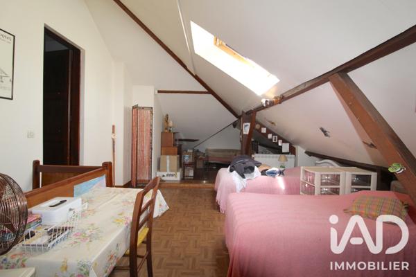 Maison à vendre 5 pièces 128,5 m² Saint-Fargeau-Ponthierry