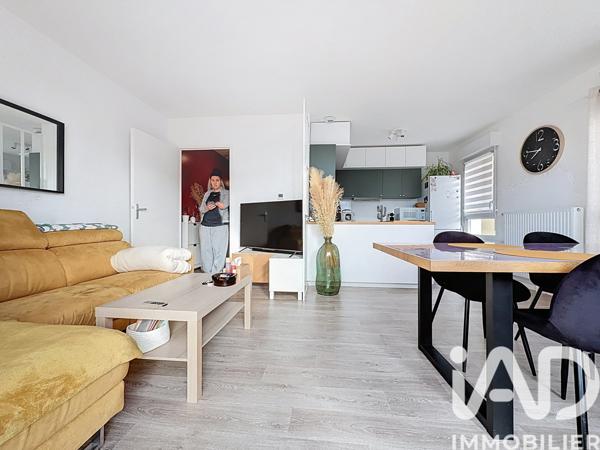 Appartement à vendre 3 pièces 59 m² Grigny