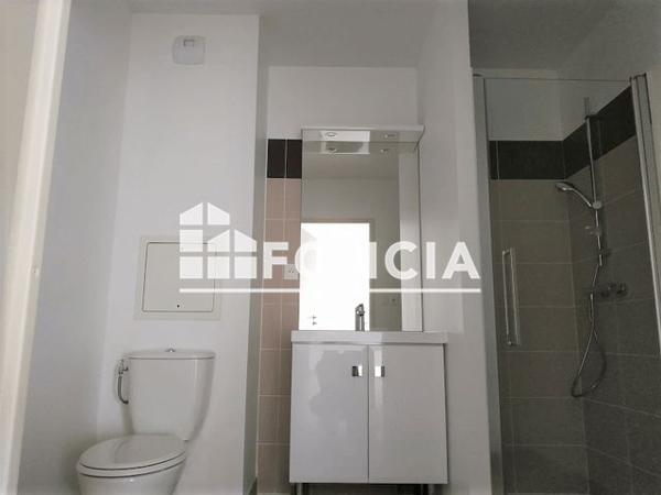 Location Appartement 2 pièces 37.4 m² - 70 BOULEVARD BAUCHIERE Toulon 83000