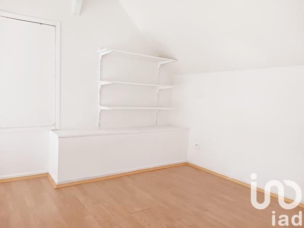 apartment rental 1 room 28 m² Sens
