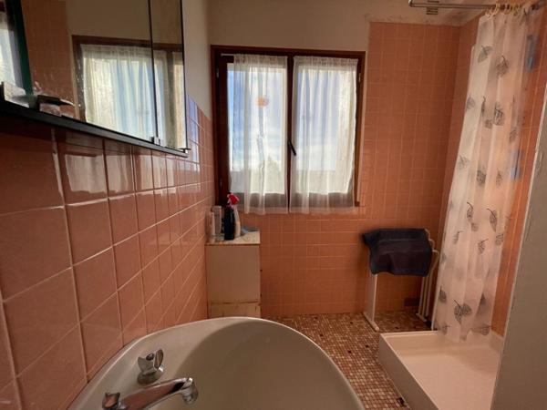 Maison Saint-maurice-sur-aveyron 192 m2