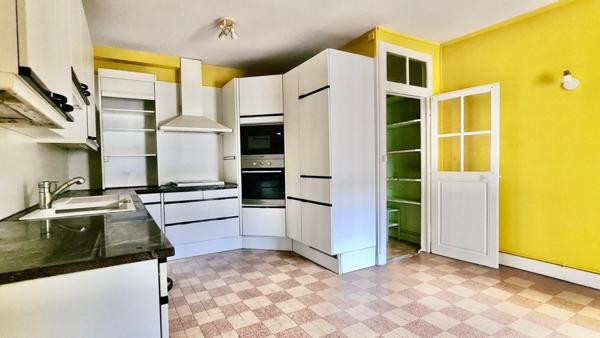 Appartement 200m2 Haussmannien Hypercentre à rénover