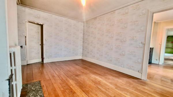 Appartement 200m2 Haussmannien Hypercentre à rénover