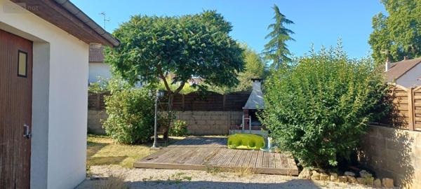Maison à vendre à Moncé-en-Belin dans la Sarthe (72230), ref : 023/2111
