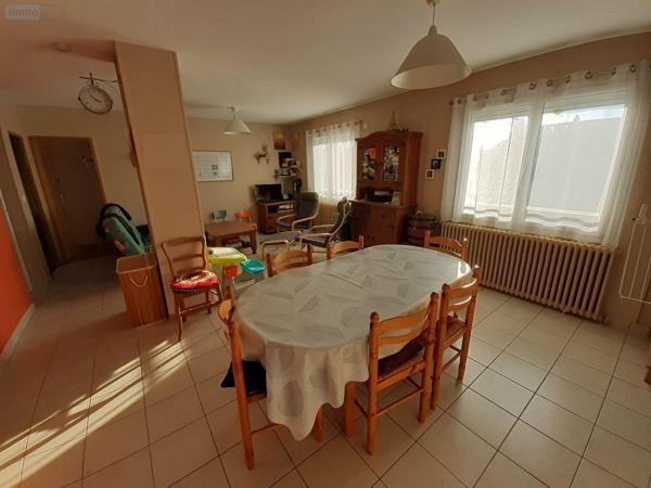 Maison à vendre à Moncé-en-Belin dans la Sarthe (72230), ref : 023/2111