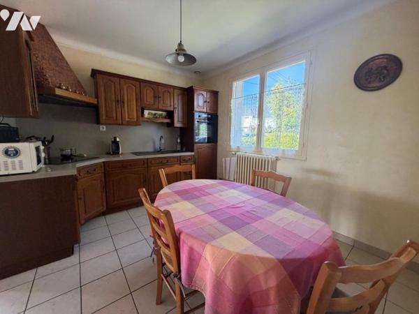 Maison 3 chambres avec beau jardin à Savenay