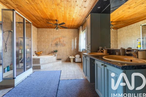 Maison à vendre 9 pièces 440 m² Sainte-Geneviève-des-Bois