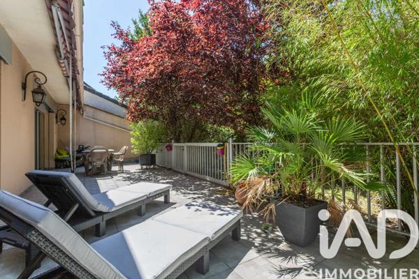 Maison à vendre 9 pièces 440 m² Sainte-Geneviève-des-Bois