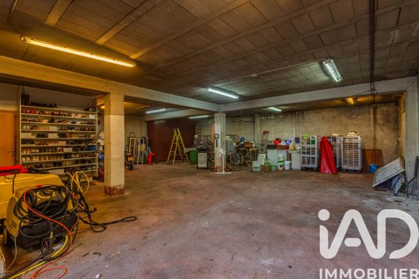 Maison à vendre 9 pièces 440 m² Sainte-Geneviève-des-Bois