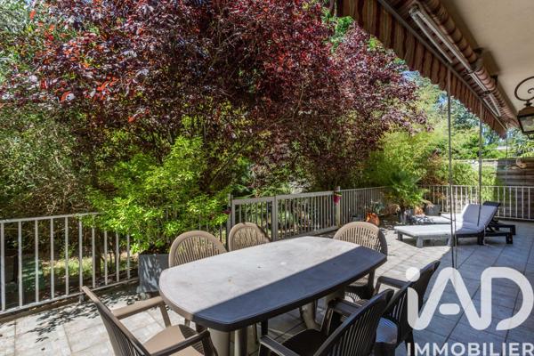 Maison à vendre 9 pièces 440 m² Sainte-Geneviève-des-Bois