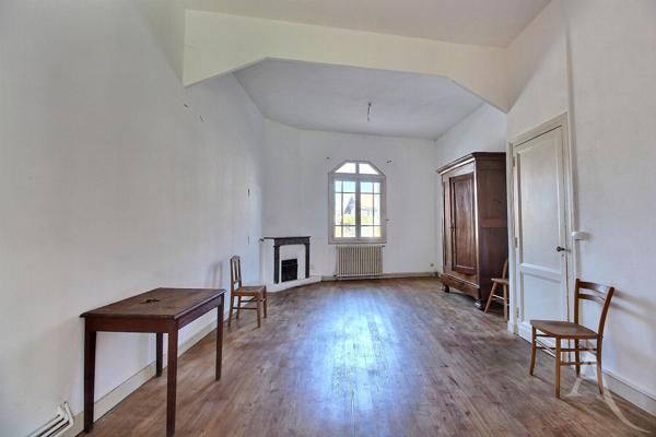 Maison en Pierre type échoppe double 95 m² Jardin