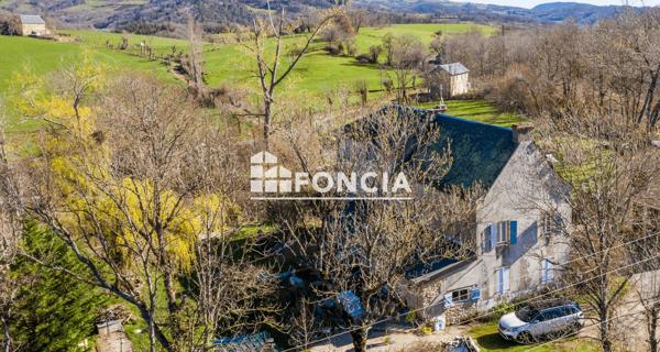 À vendre Maison 12 pièces 281 m² - Saint-laurent-d'olt 12560