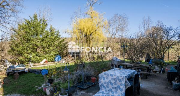 À vendre Maison 12 pièces 281 m² - Saint-laurent-d'olt 12560