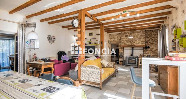 À vendre Maison 12 pièces 281 m² - Saint-laurent-d'olt 12560