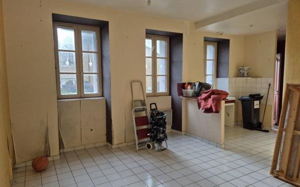 Maison à vendre    3 pièces • 60 m2 Pouancé