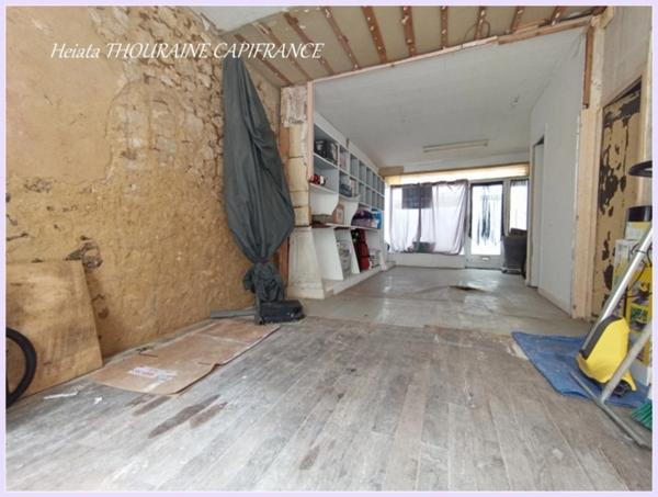 à vendre Maison à rénover sur trois niveaux avec cave – Saint-Maixent-l’École