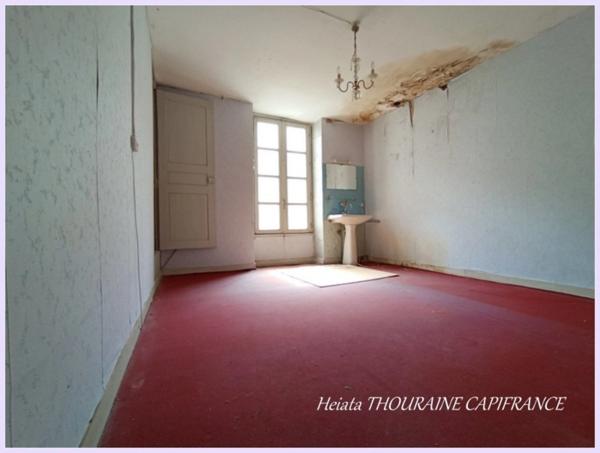 à vendre Maison à rénover sur trois niveaux avec cave – Saint-Maixent-l’École
